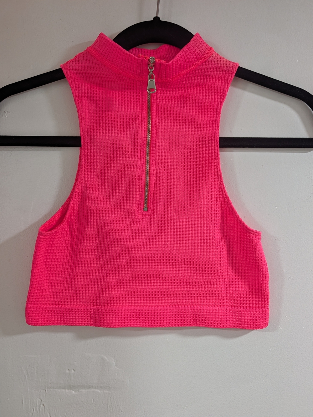 Urban Outfitters Neon Pink Ribbed Sleeveless Zip-Front Crop Top